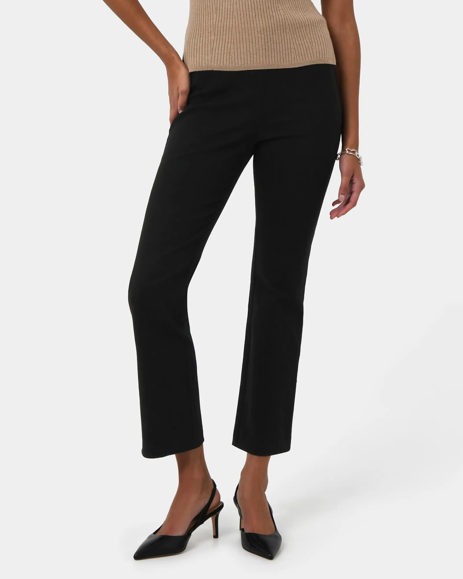 Forcast Astrid Flared Jeans* High-Waisted Pants|Work Pants