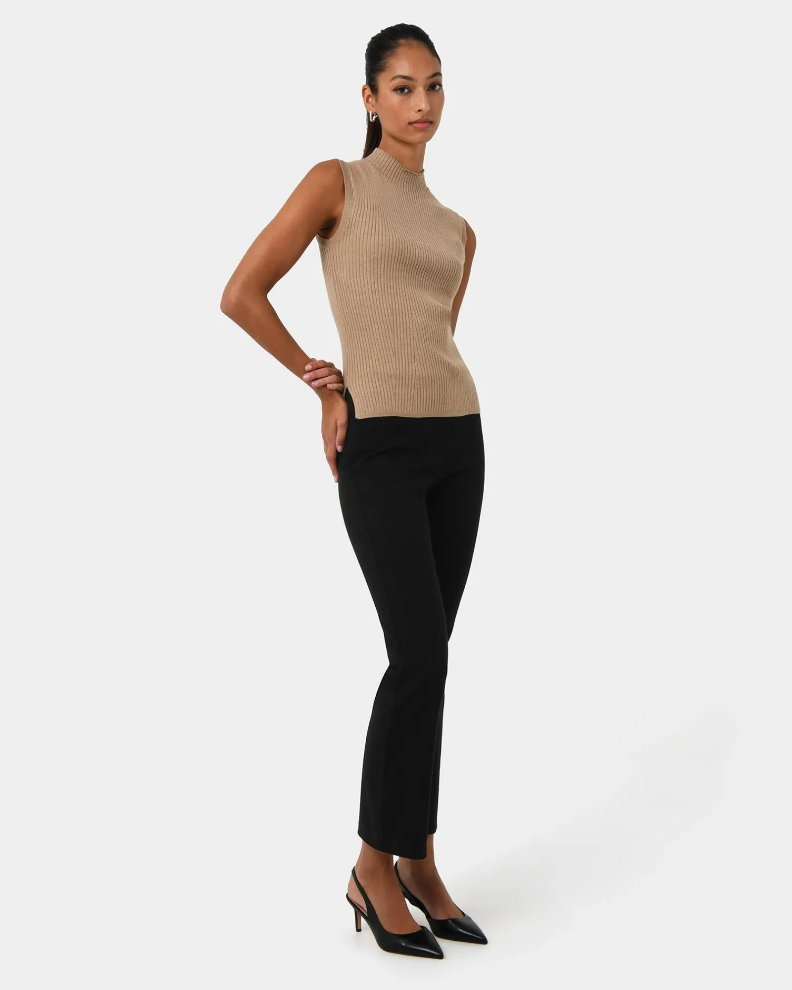 Forcast Astrid Flared Jeans* High-Waisted Pants|Work Pants